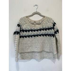 Free People sweater size S fuzzy fair isles boxy cream ivory with blue